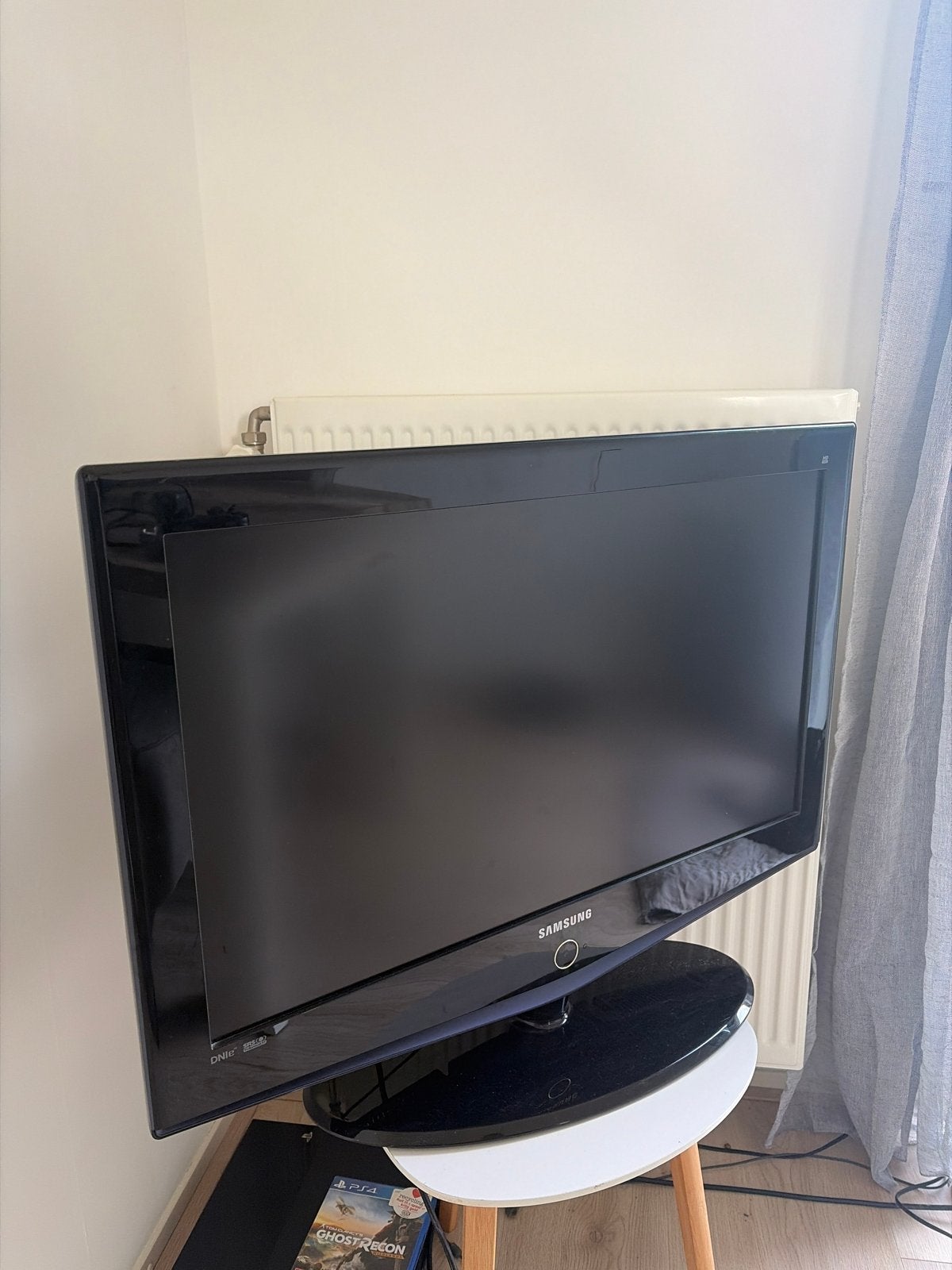 Samsung TV 85cm met HDMI en draaibare voet, Ophalen, Gebruikt, 50 Hz, 80 tot 100 cm