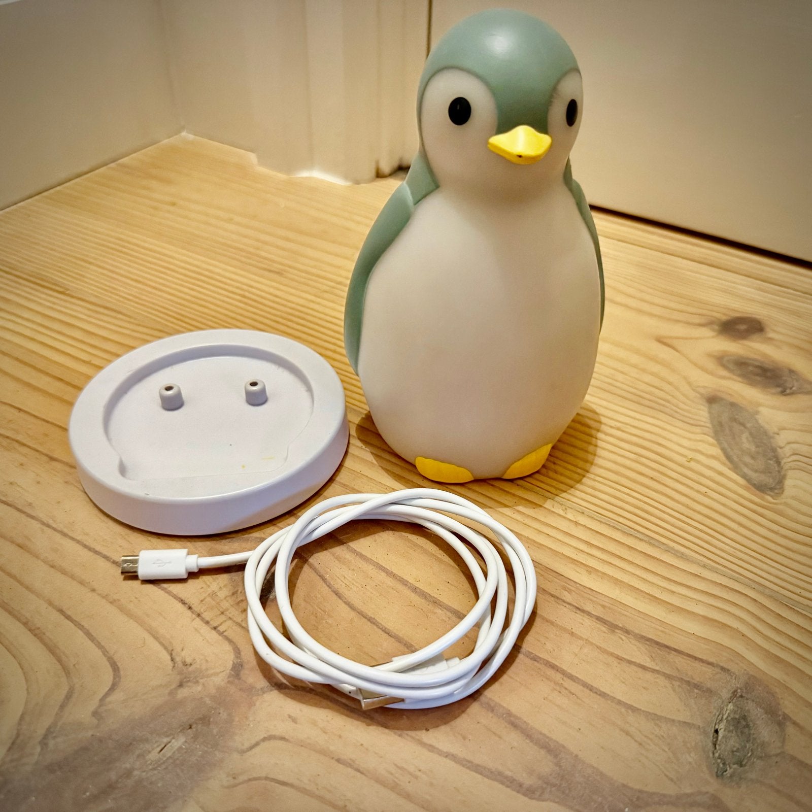 Zazu kinderwekker pinguïn Pam - slaaptrainer, Witgoed en Apparatuur, Wekkers, Ophalen, Zo goed als nieuw, Digitaal