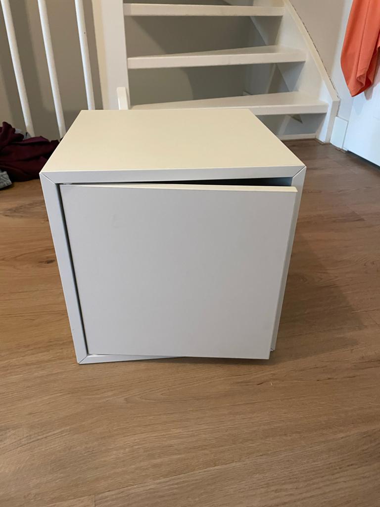 Eket Ikea wit vierkant kastje 35x35, Huis en Inrichting, Kasten | Wandmeubels, Ophalen, 25 tot 50 cm, Minder dan 150 cm, Minder dan 100 cm