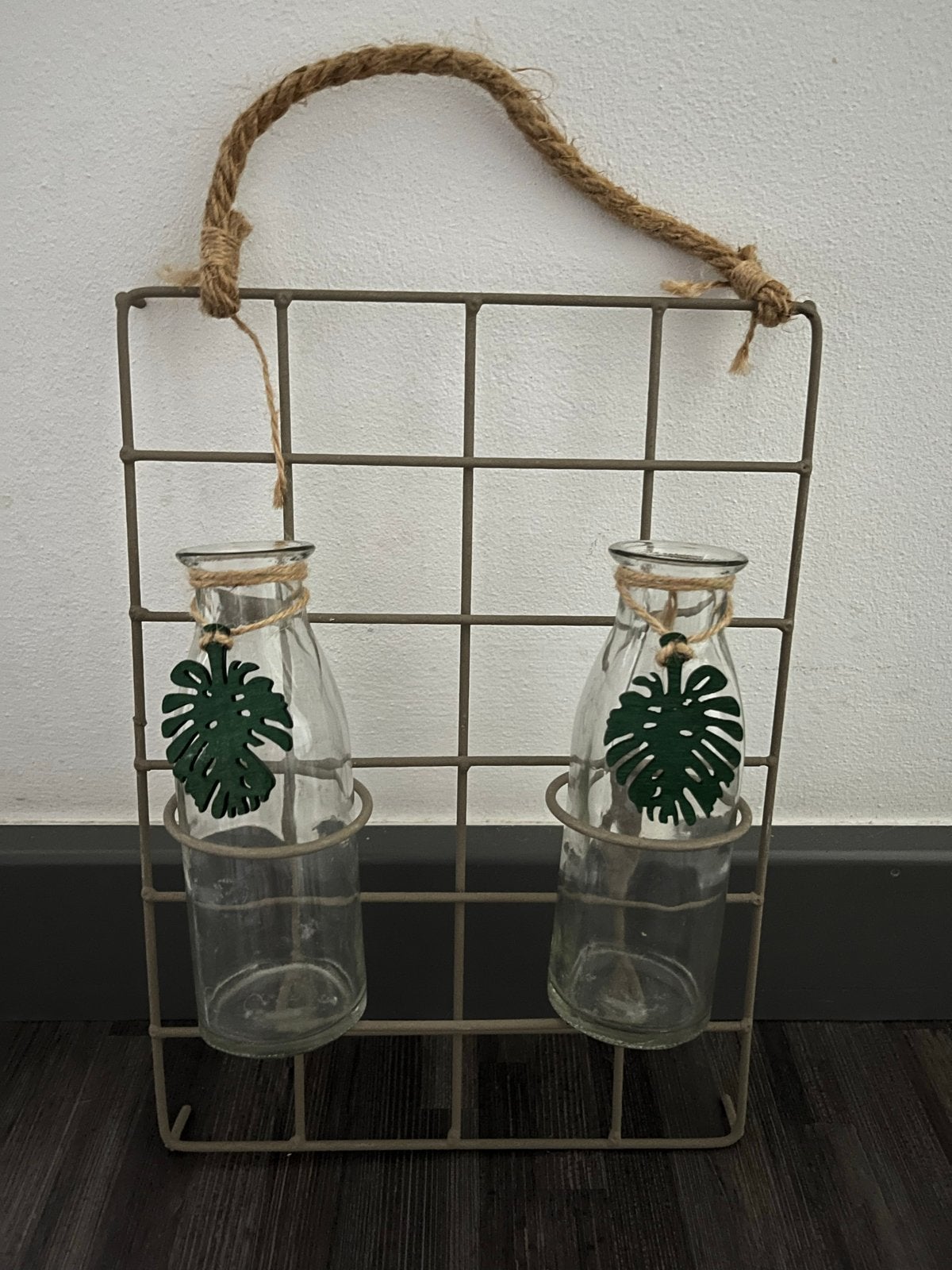 Wanddecoratie met vaasjes en Monstera blad, Huis en Inrichting, Gebruikt, Meerkleurig, Inclusief decoratie, Ophalen of Verzenden