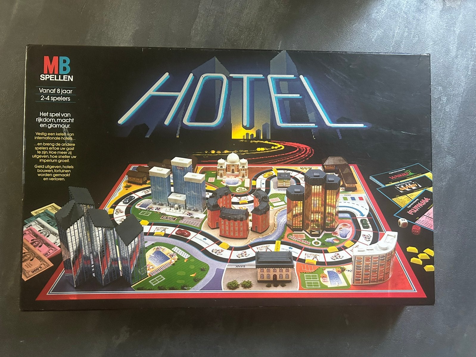 Vintage “ Hotel “ van MB jaren ‘80, Een of twee spelers, Ophalen of Verzenden, Zo goed als nieuw