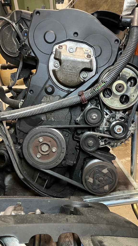 Peugot 206cc  1.6 Motor+versnellingsbak (mist krukassensor), Auto-onderdelen, Motor en Toebehoren, Ophalen, Gebruikt, Peugeot