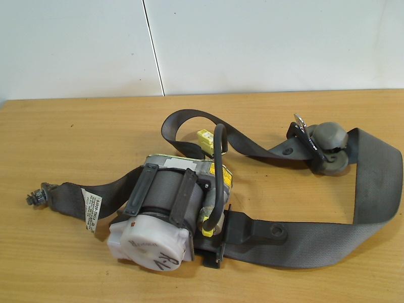 Veiligheidsgordel Rechts Voor Suzuki Alto (RF410) 2004, Gebruikt, Suzuki Deutschland GmbH, Kontakt@suzuki.de, Suzuki-Allee 7, Bensheim 64625, , Duitsland