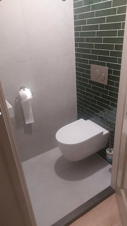 19 licht grijze vloer- en wandtegels 60x60, Ophalen, 60 cm of meer, Nieuw, Minder dan 5 m²