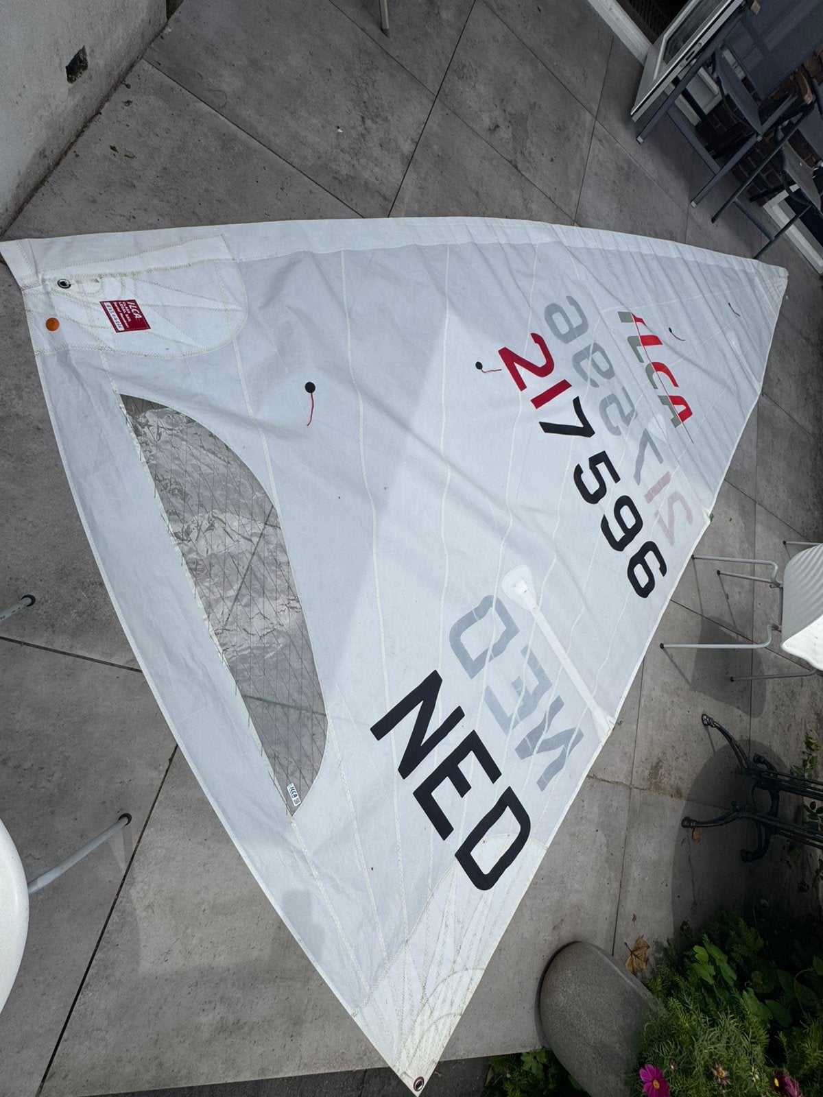 ILCA 7 wedstrijdzeilen, Ophalen, Zo goed als nieuw, Minder dan 15 m²