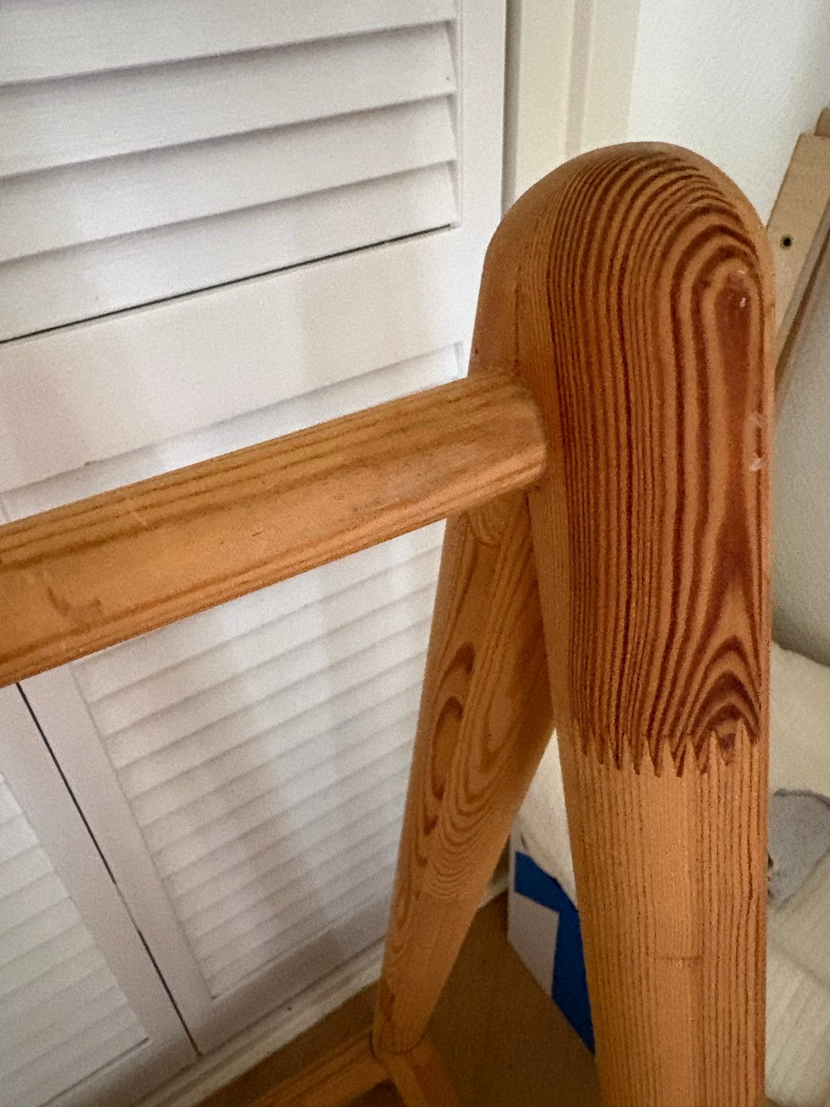 Zelfgemaakt massief houten kledingrekje babykamer, Ophalen, 50 tot 70 cm, Nieuw, 100 cm of meer