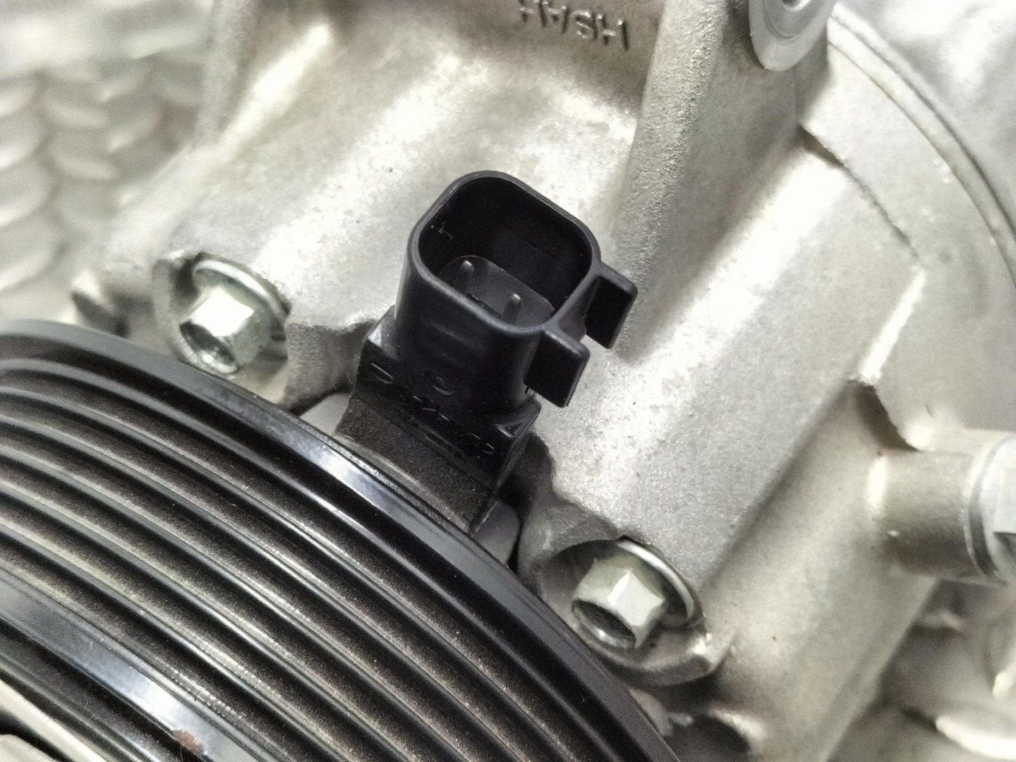 Foto 3 van FORD KUGA Titanium AIRCO COMPRESSOR / AIRCOPOMP GN1119D629AD