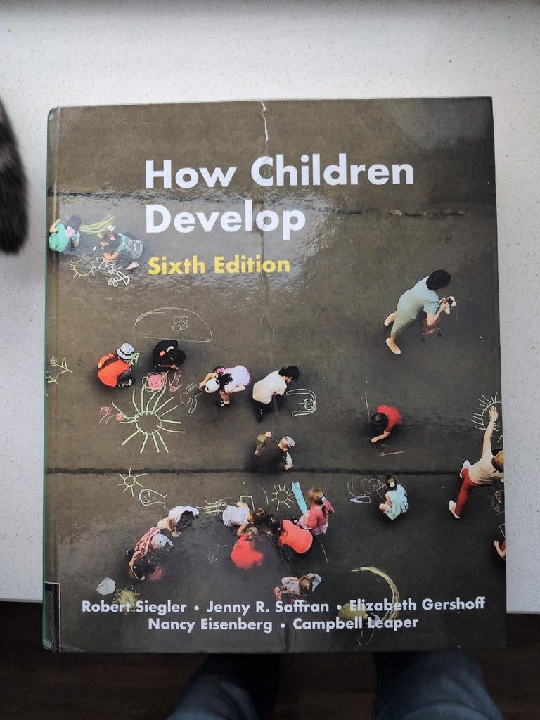 How Children Develop - Sixth Edition (gebruikt, gehighlight), Gelezen, Ophalen of Verzenden, WO, Gamma