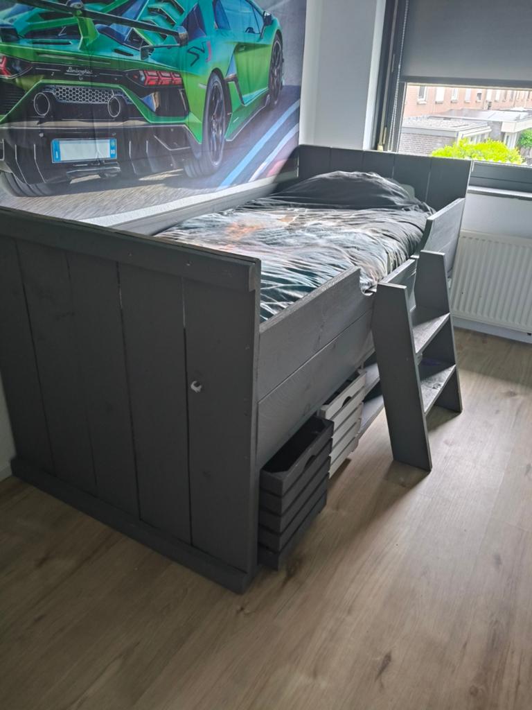 Gratis Steigerhouten bed, Ophalen, Zo goed als nieuw, 180 cm of meer, 85 tot 100 cm