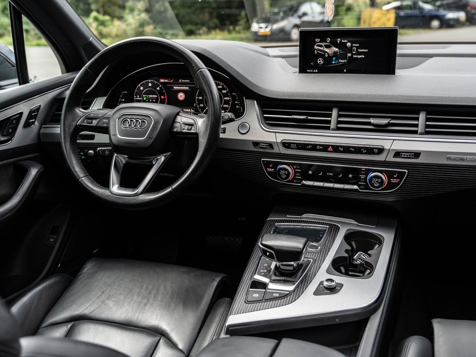 Audi Q7 3.0 TDI - E-TRON QUATTRO PREMIUM - PANORAMADAK - HEA, Automaat, Dealer onderhouden, Gebruikt, 259 pk