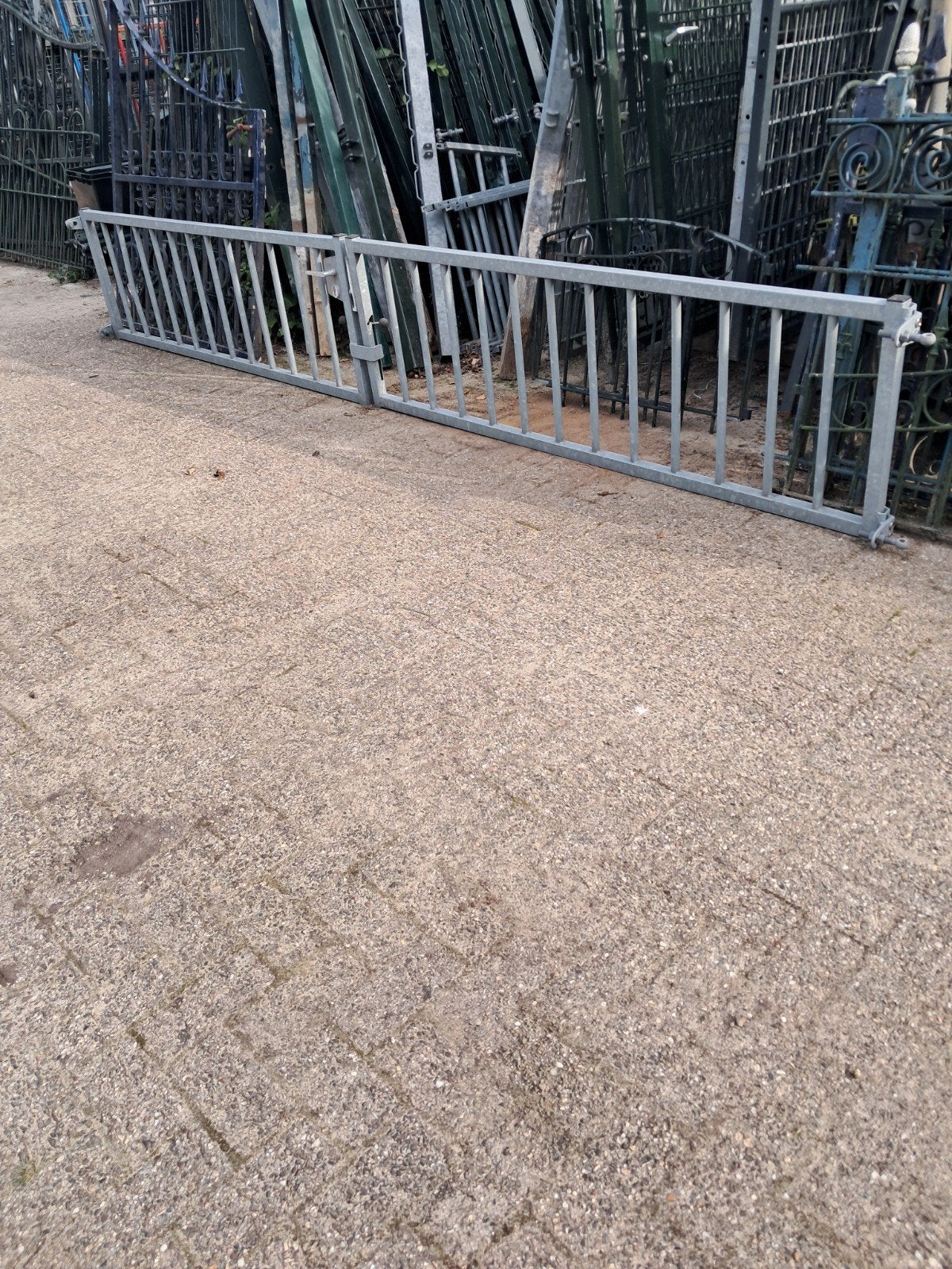 spijlenhekwerk, Ophalen, Zo goed als nieuw, IJzer