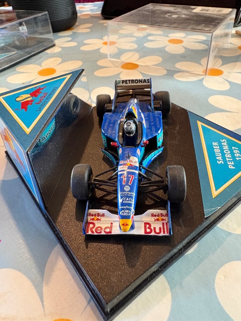 Sauber petronas C16 Norberto Fontana, Ophalen of Verzenden, Zo goed als nieuw, Auto, Overige merken