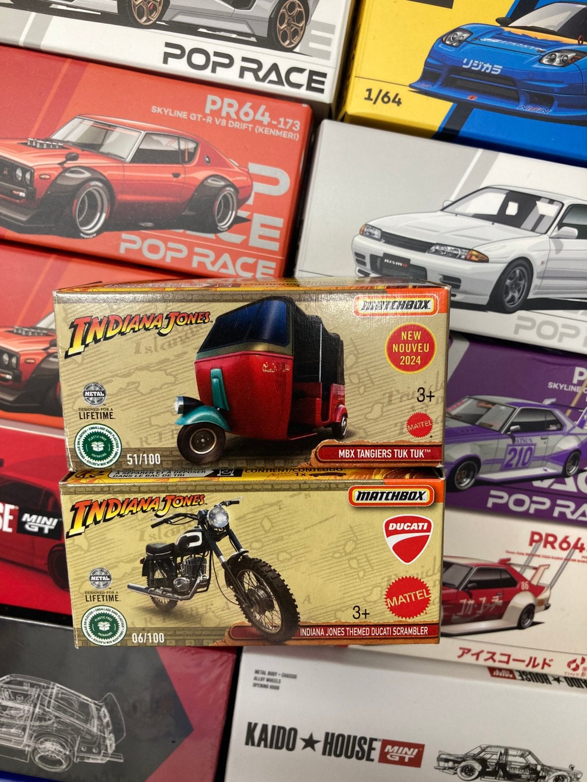 Indiana Jones 2x 1/64 Ducati Scrambler Mbx TukTuk Matchbox, Overige merken, Auto, Groter dan 1:32, Ophalen of Verzenden