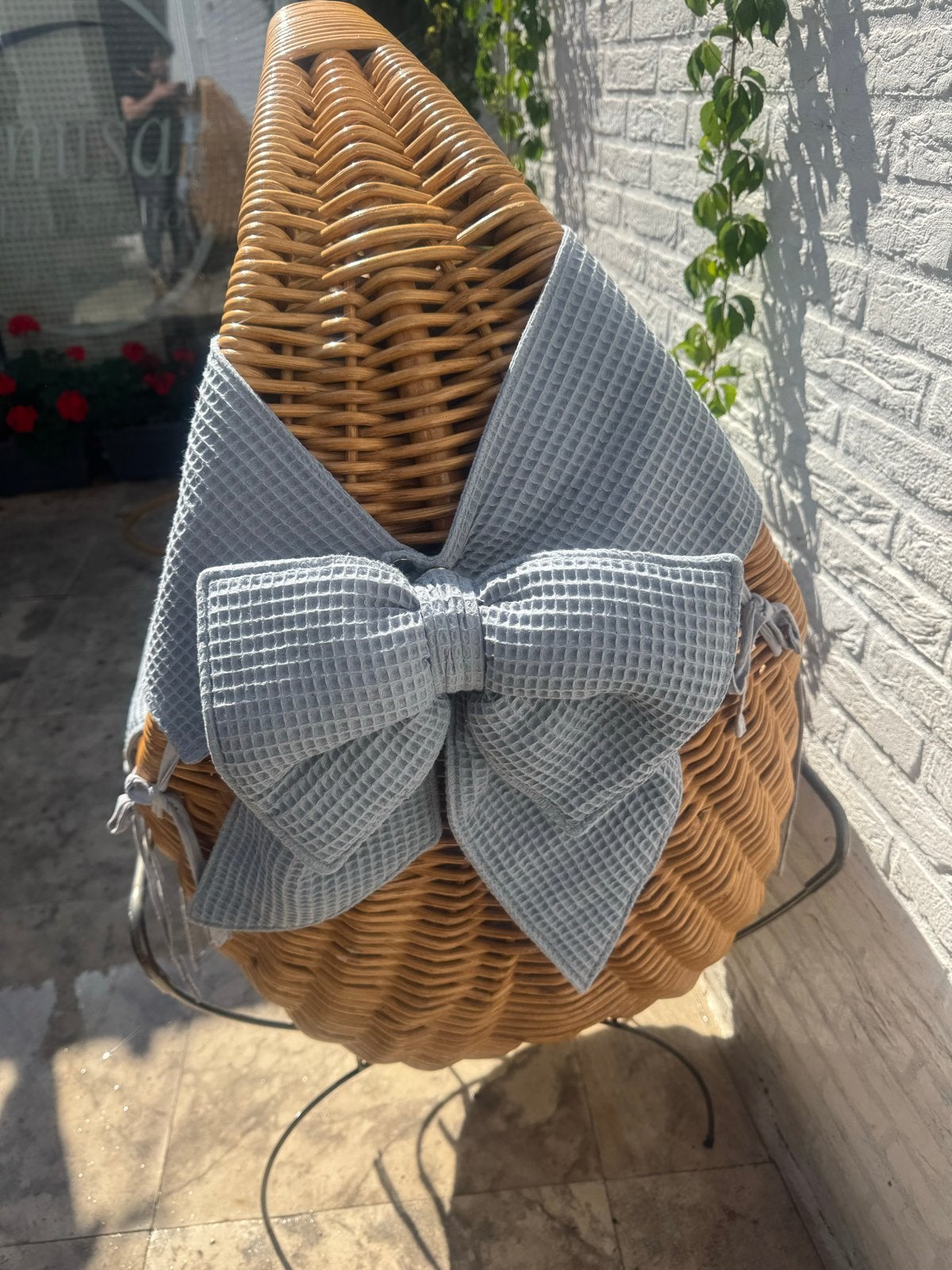 Rotan wieg met bekleding en standaard, Ophalen of Verzenden, Zo goed als nieuw, Wieg