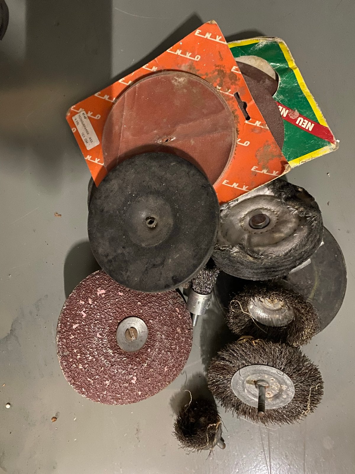 Diverse slijpschijven en borstels voor slijpmachine, Ophalen of Verzenden, Gebruikt, Overige typen