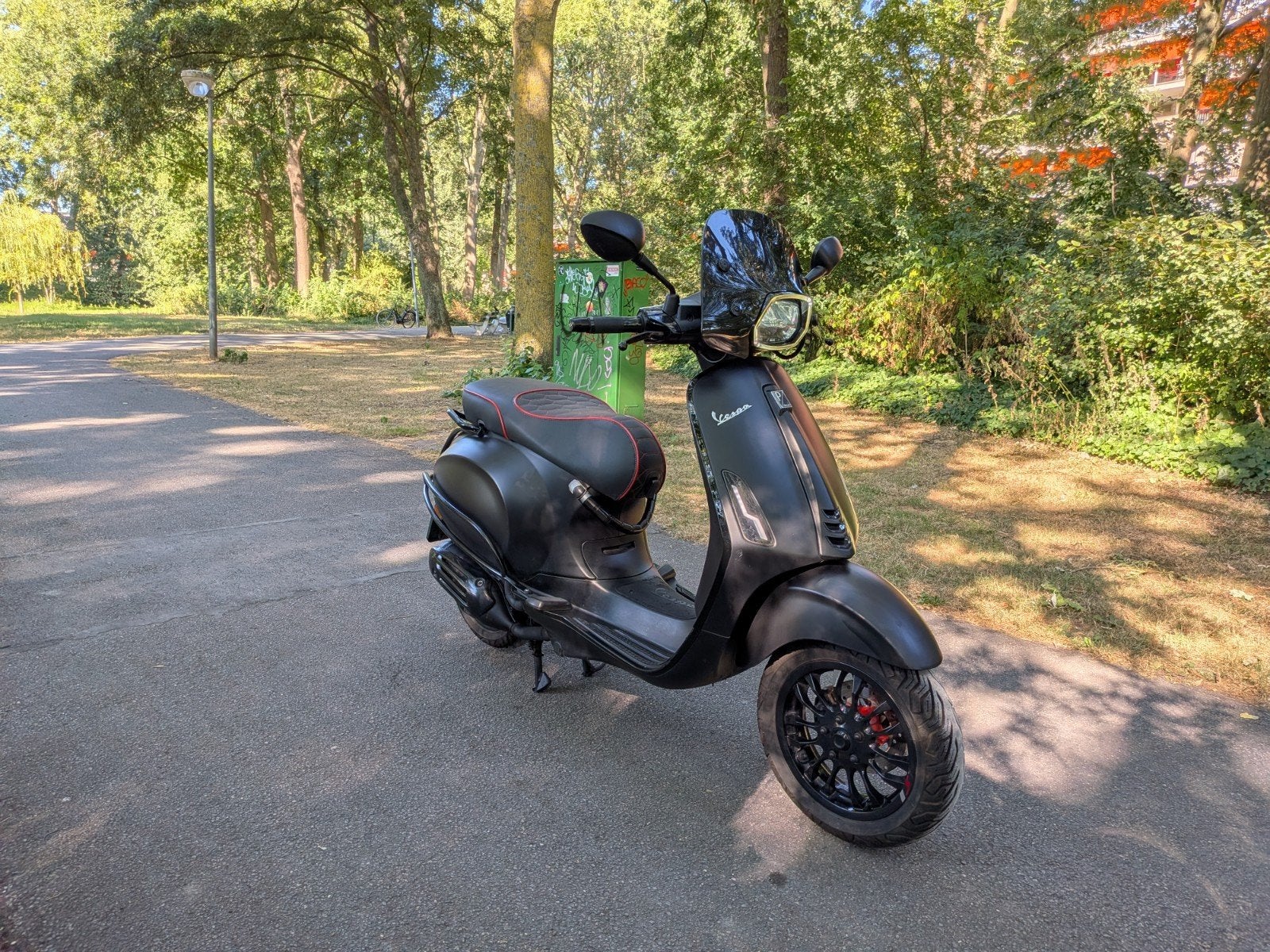 Vespa Sprint Notte iGet(2021), Origineel &Topstaat, 9000km!, Ophalen, Overige modellen, Maximaal 45 km/u, Zo goed als nieuw