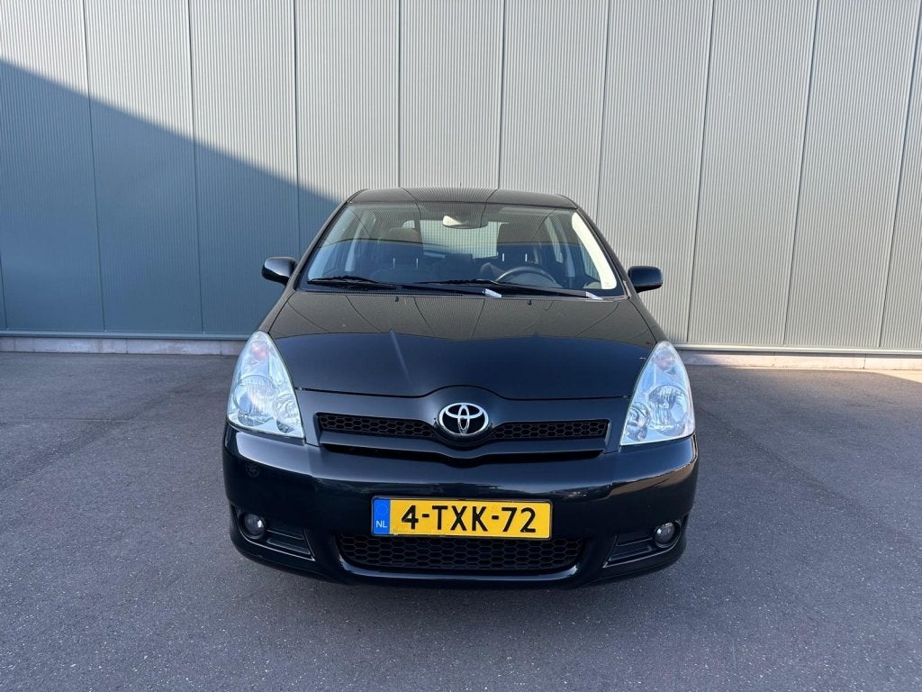 Toyota Verso 1.8 VVT-i Terra 7p. CLIMA AIRCO | ONDERHOUDSBOE, Auto's, Toyota, 129 pk, 7 stoelen, Zwart, Bedrijf