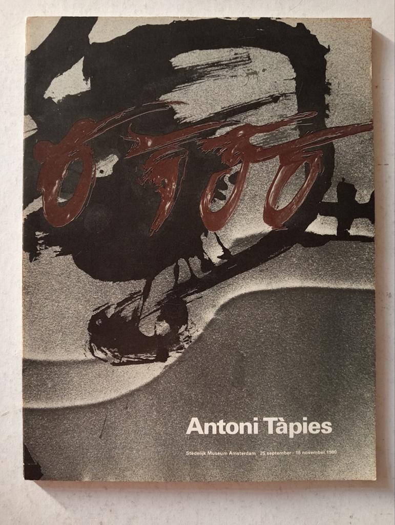 Antoni Tàpies - Stedelijk Museum Amsterdam Catalogus, Ophalen of Verzenden, Gelezen