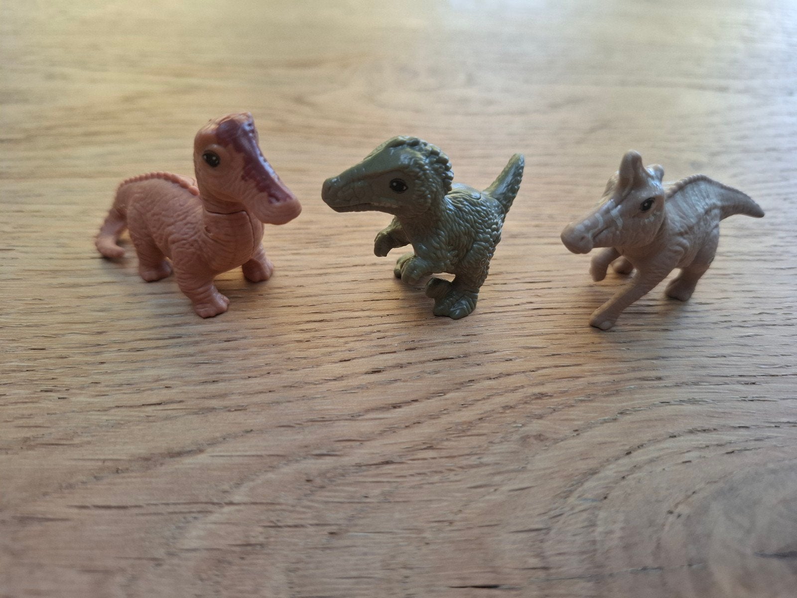 Natoons dinosaurussen Kinder Surprise, Verzamelen, Verrassingseieren, Ophalen of Verzenden, Nieuw, Hardplasticfiguren