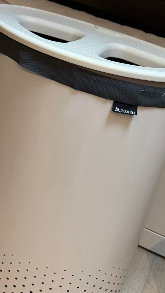 Brabantia Wasmand met deksel wit 55 liter, Ophalen, Wit