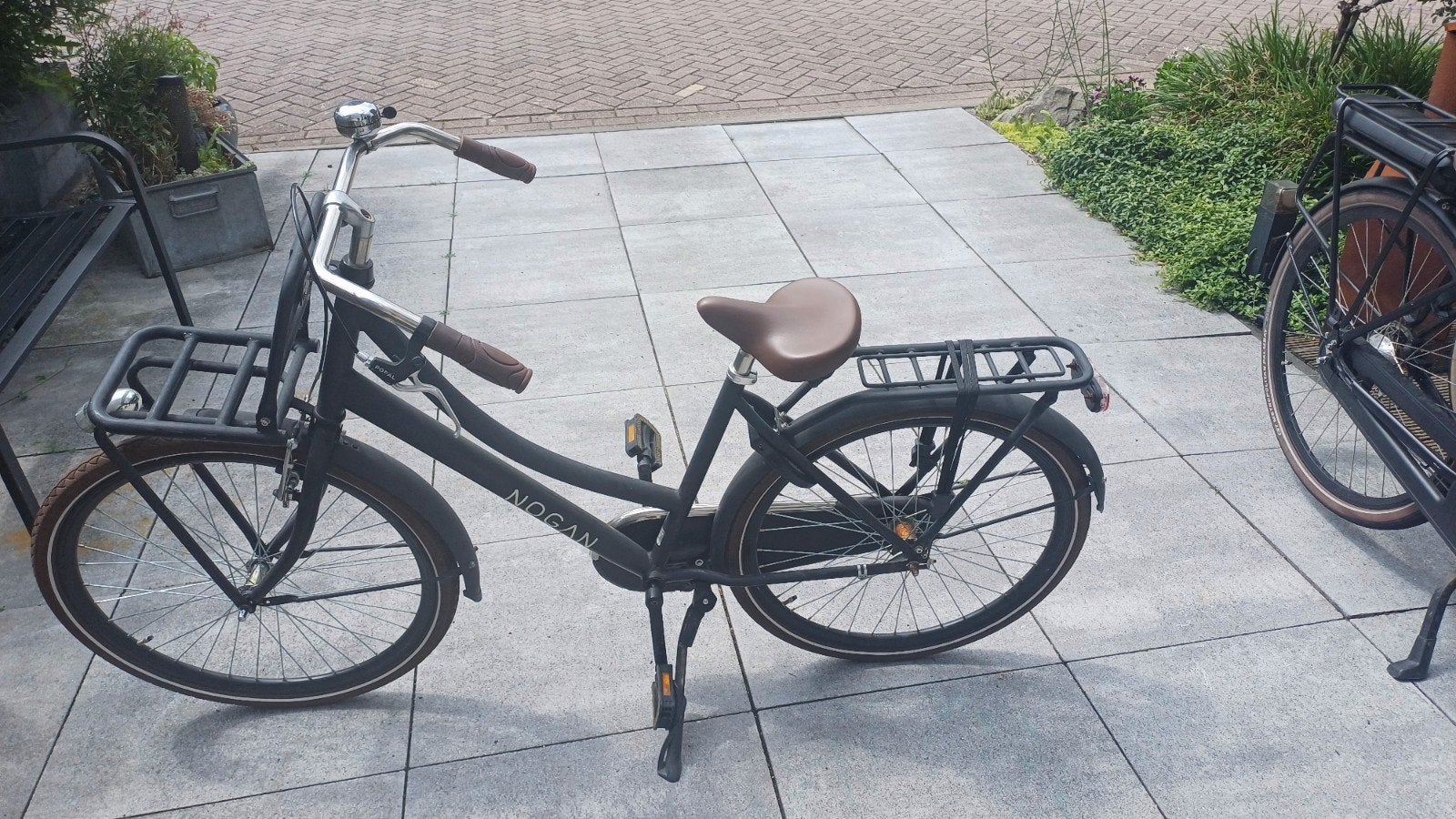 Nogan Damesfiets met voordrager., Ophalen, Zo goed als nieuw, Overige merken, (Extra) lage instap