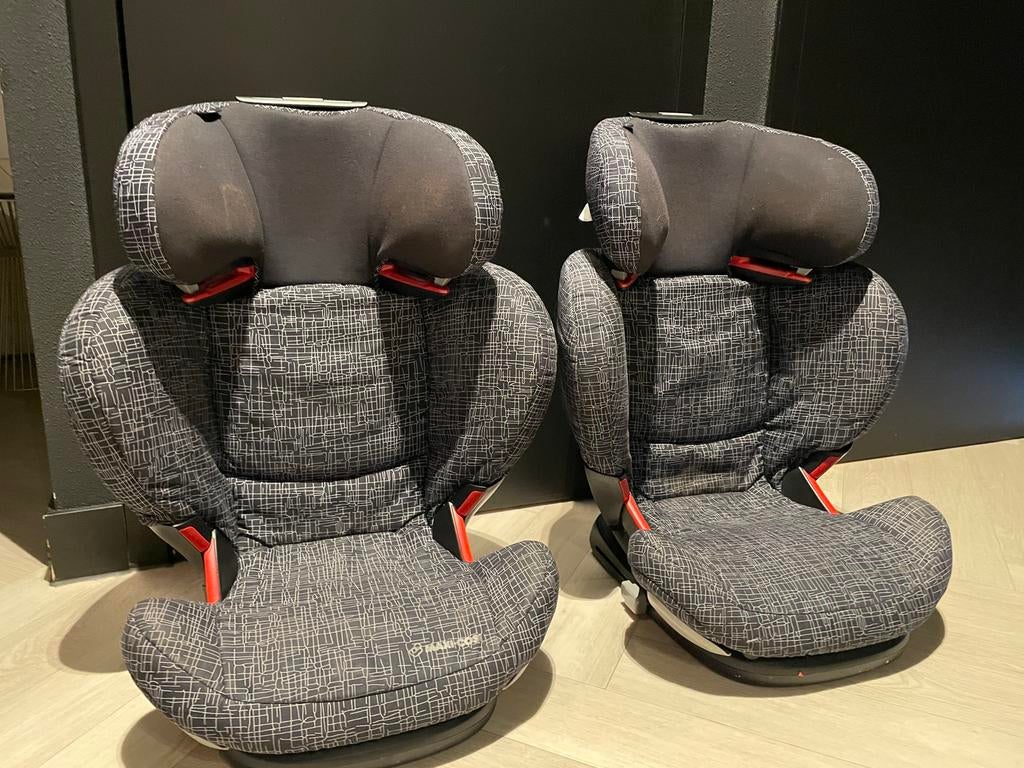 Twee Maxi-Cosi RodiFix AirProtect voor €65, Kinderen en Baby's, Autostoeltjes, Ophalen, 15 t/m 36 kg, Zijbescherming, Zo goed als nieuw