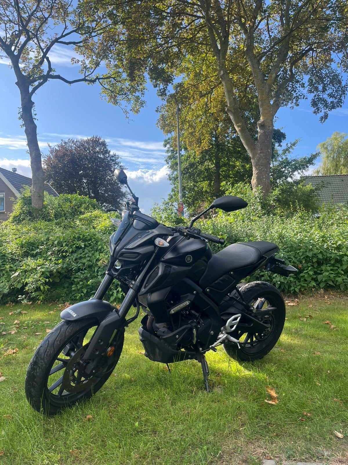 Motor yamaha mt-125 all black, Motoren, Occasion, 125 cc, 11 kW of minder, Handgeschakeld
