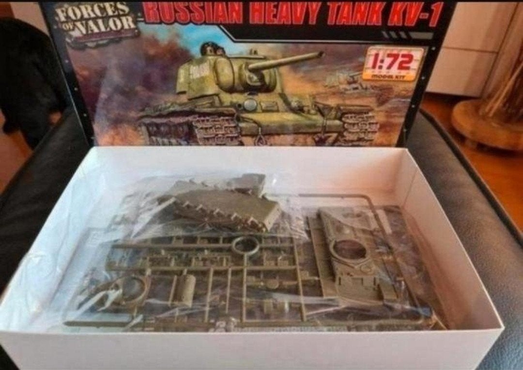 Bouwdoos FORCES of Valor Russian tank KV-1 2ND 145th brigade, Overige merken, Nieuw, Ophalen of Verzenden, Tank