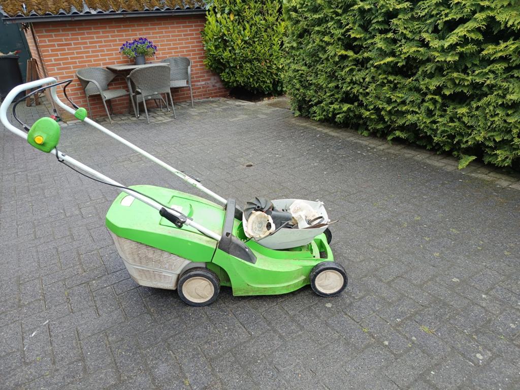 Te koop een Viking grasmaaier op accu., Ophalen of Verzenden, Gebruikt