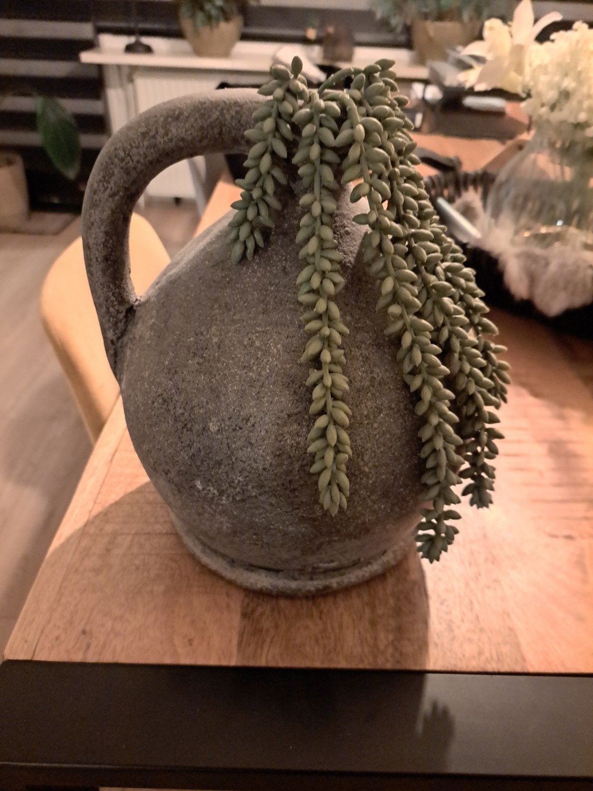 Stenen vaas met sierplantje, Ophalen, Inclusief decoratie, Nieuw, Grijs