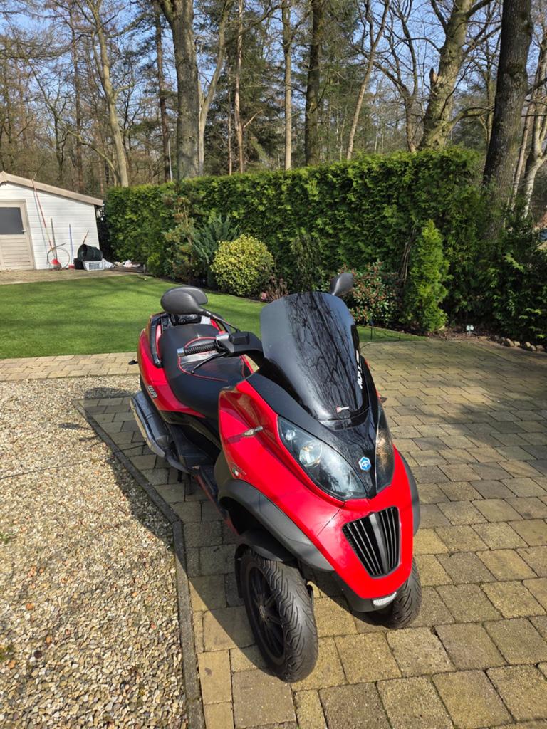 Piaggio MP3 400 LT Sport, met Xenon Custom zadel, Motoren, 400 cc, Scooter, Occasion, Particulier