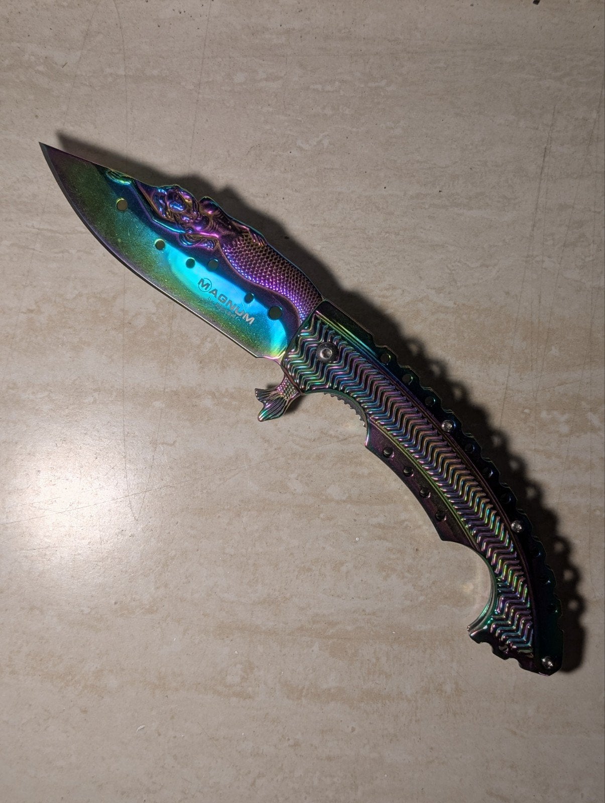 Böker Magnum Rainbow Mermaid zakmes, Ophalen of Verzenden, Zo goed als nieuw