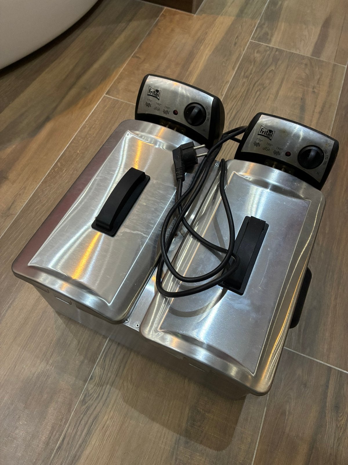 Fritel FR1355 DUO, 4 liter of meer, Ophalen of Verzenden, Gebruikt, Duo-friteuse