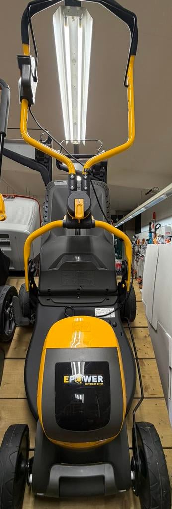 Stiga Collector 543E Kit Accumaaier *NIEUW*, Tuin en Terras, Grasmaaiers, Nieuw, Accu-grasmaaier, 40 t/m 49 cm, Opvangbak, Ophalen