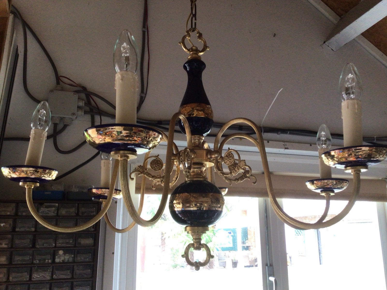 Antieke hanglamp met koningsblauw porselein en 6 armen, Ophalen