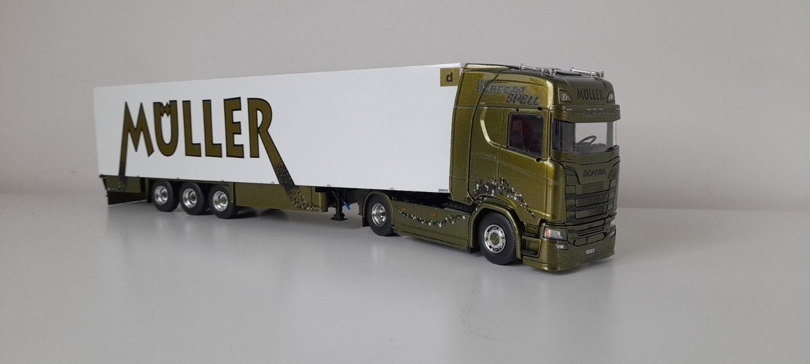 Tekno Müller Perfect Spell, Hobby en Vrije tijd, Ophalen of Verzenden, Nieuw, Bus of Vrachtwagen, Tekno