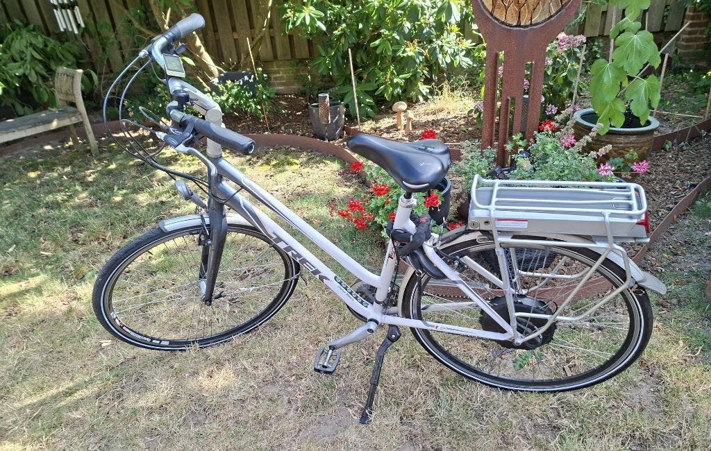 Trek elektrische dames fiets, mét 1 goede accu, Zo goed als nieuw, 51 tot 55 cm, 30 tot 50 km per accu, Ophalen