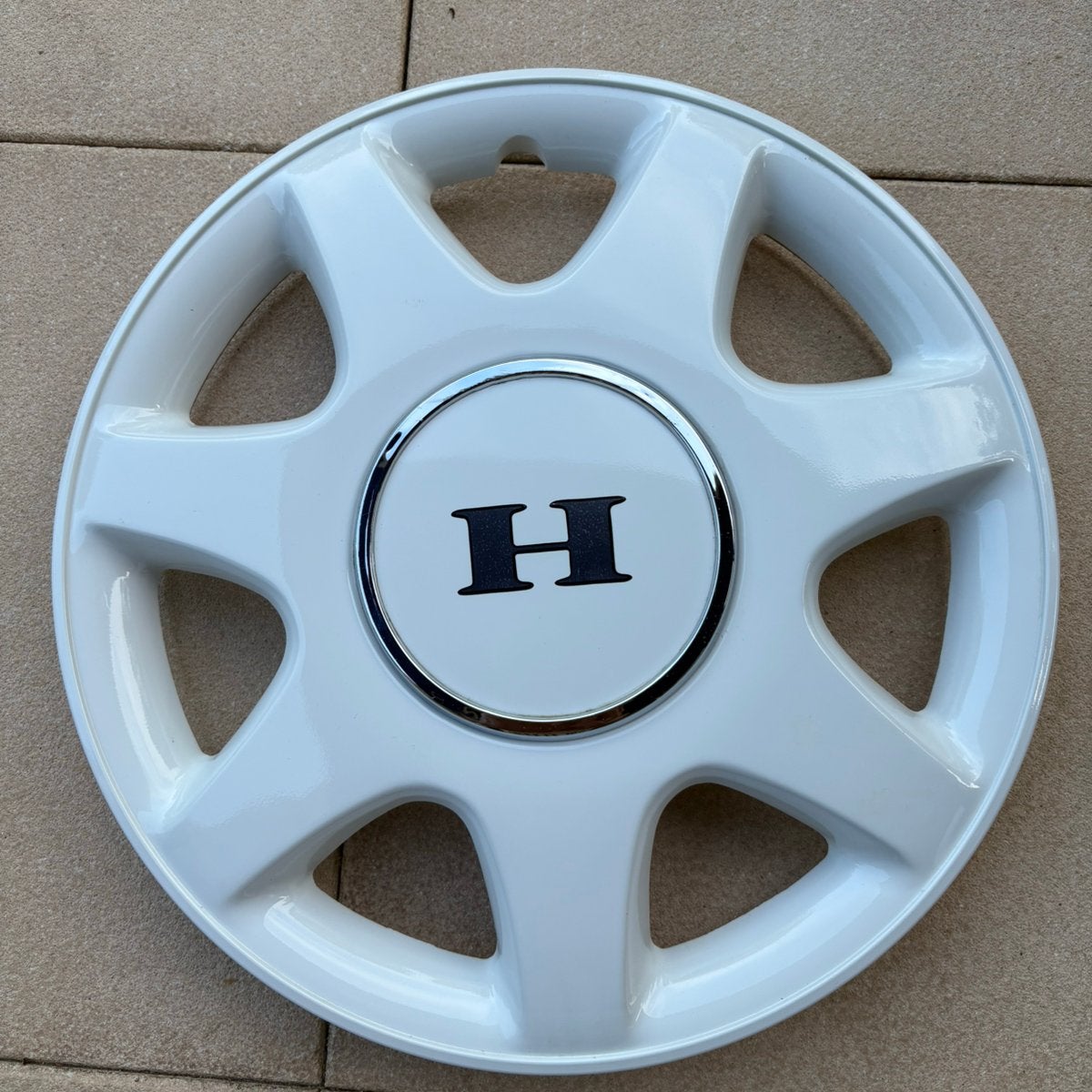 2st nieuwe Wieldoppen 14 inch Hobby Caravan, Auto diversen, Wieldoppen, Ophalen of Verzenden, Zo goed als nieuw