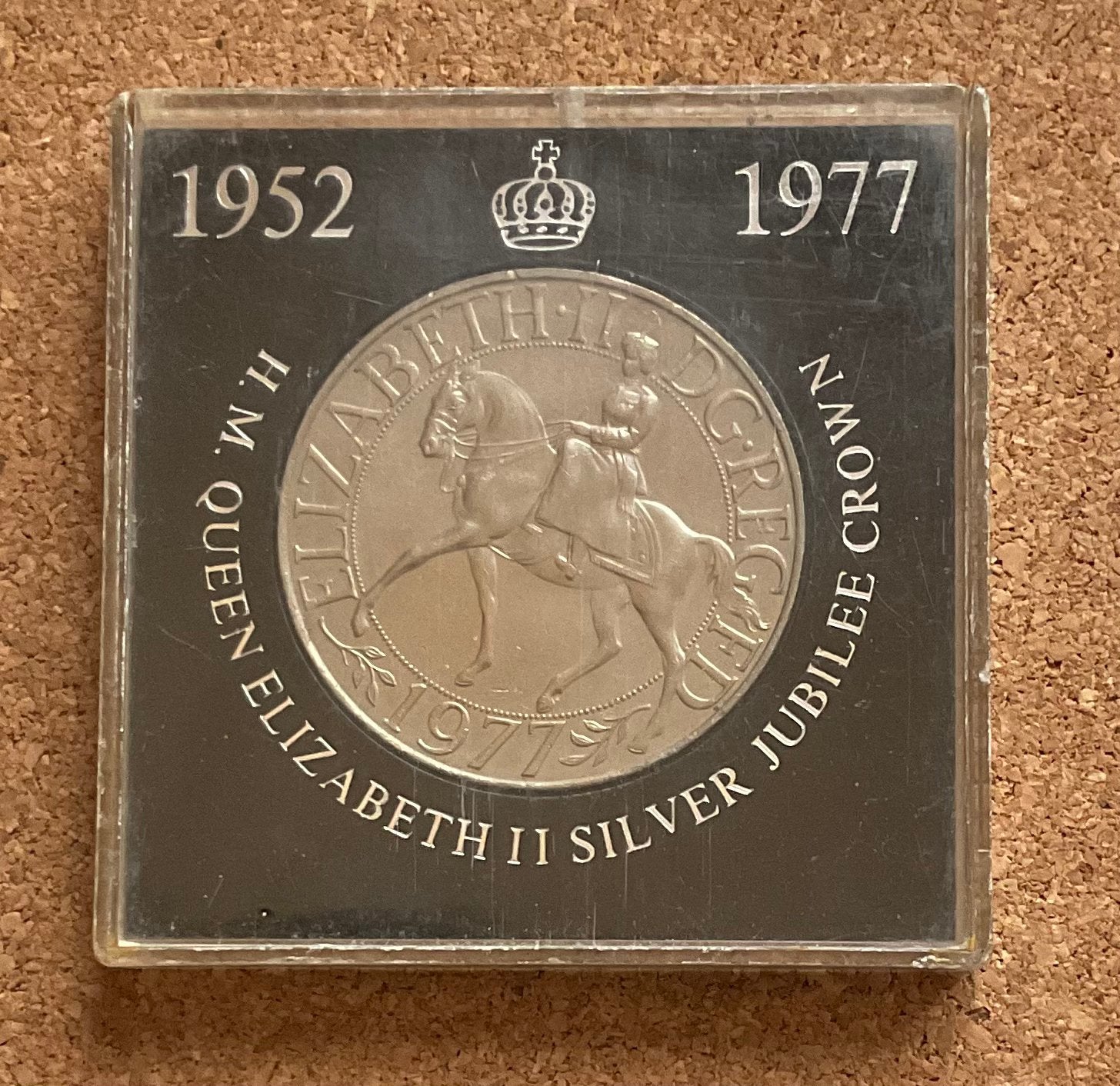 Penning - H.M. Queen Elizabeth II Silver Jubilee 1952 - 1977, Ophalen of Verzenden, Overige materialen, Buitenland