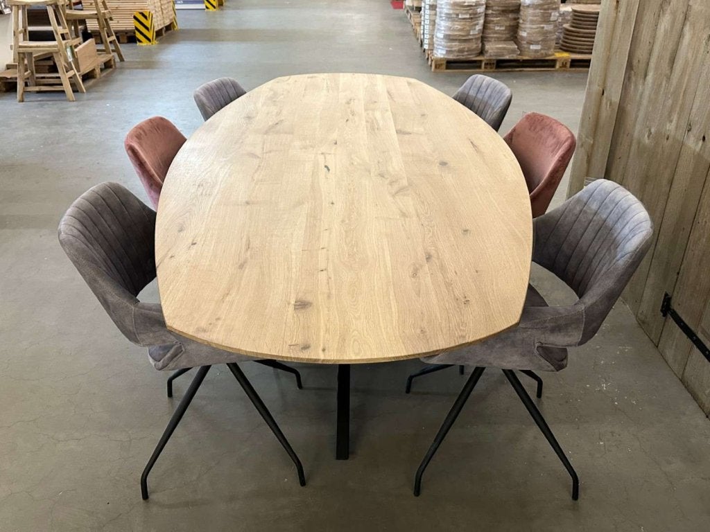 Eettafel ovaal | Massief eiken bladen | Div. modellen