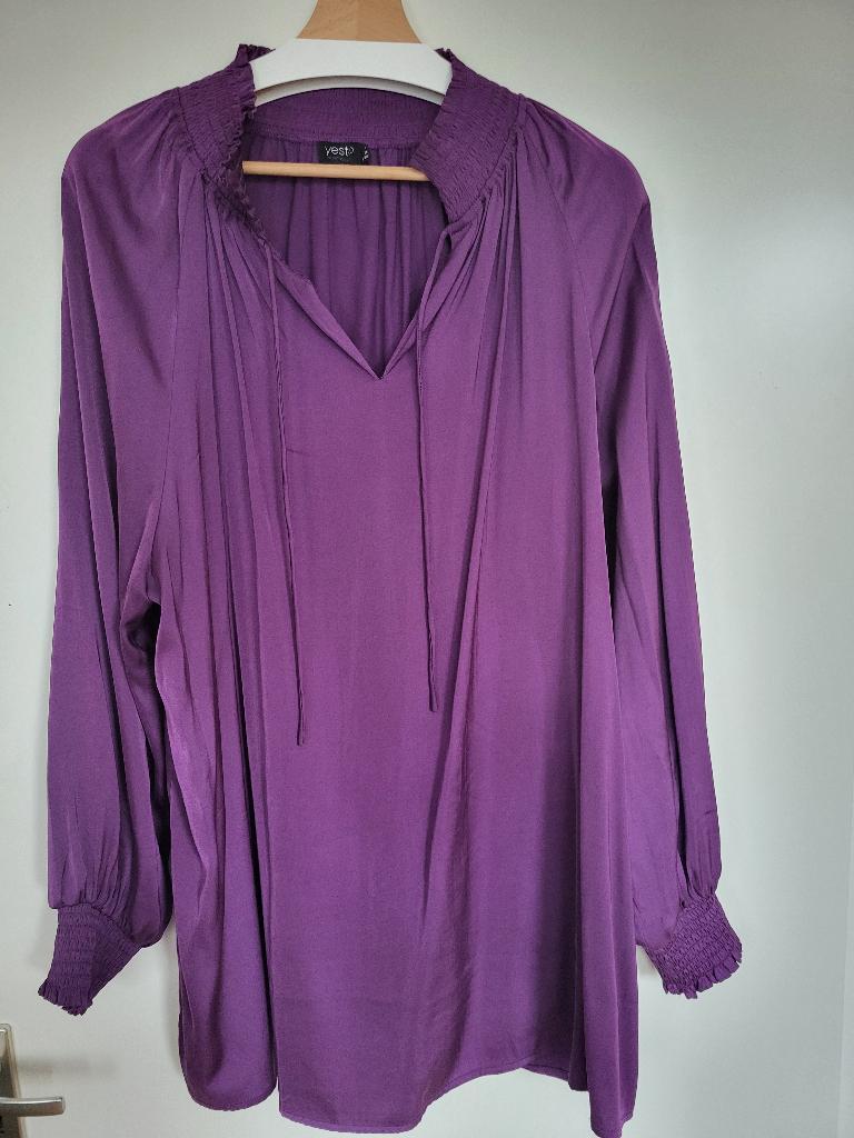 Paarse blouse, Yesta, maat 1 (48), Kleding | Dames, Grote Maten, Blouse of Tuniek, Paars, Ophalen of Verzenden, Nieuw