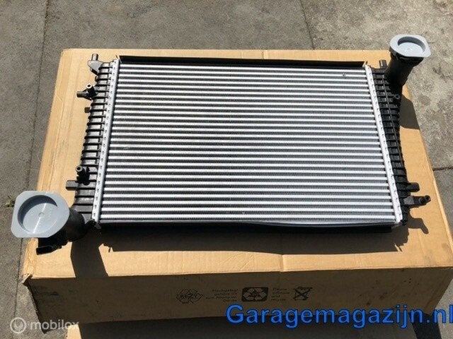 Intercooler 1K0145803Q origineel Seat Altea / Audi A3, Ophalen, Volkswagen, Nieuw, Volkswagen