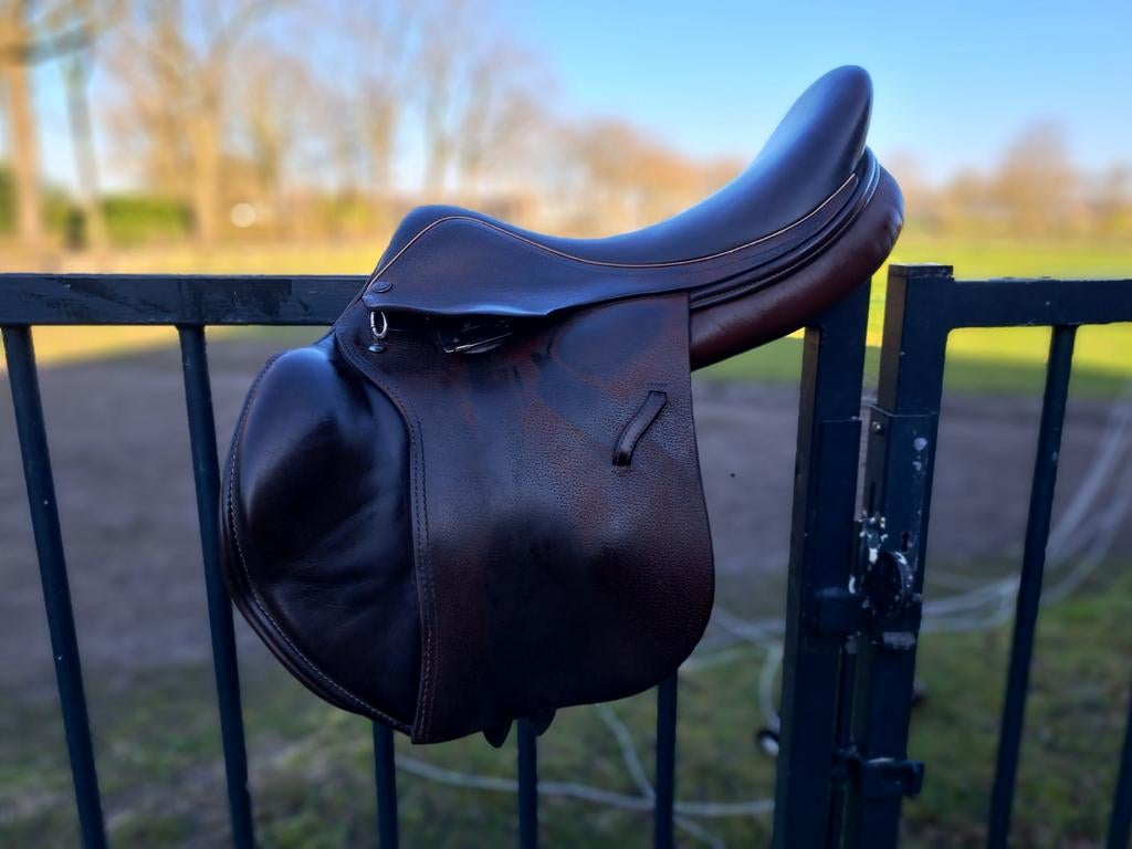 15, 17,5 en 18 inch spring enVeelzijdigheidszadel, Dieren en Toebehoren, Paarden en Pony's | Zadels, Ophalen of Verzenden, Overige soorten