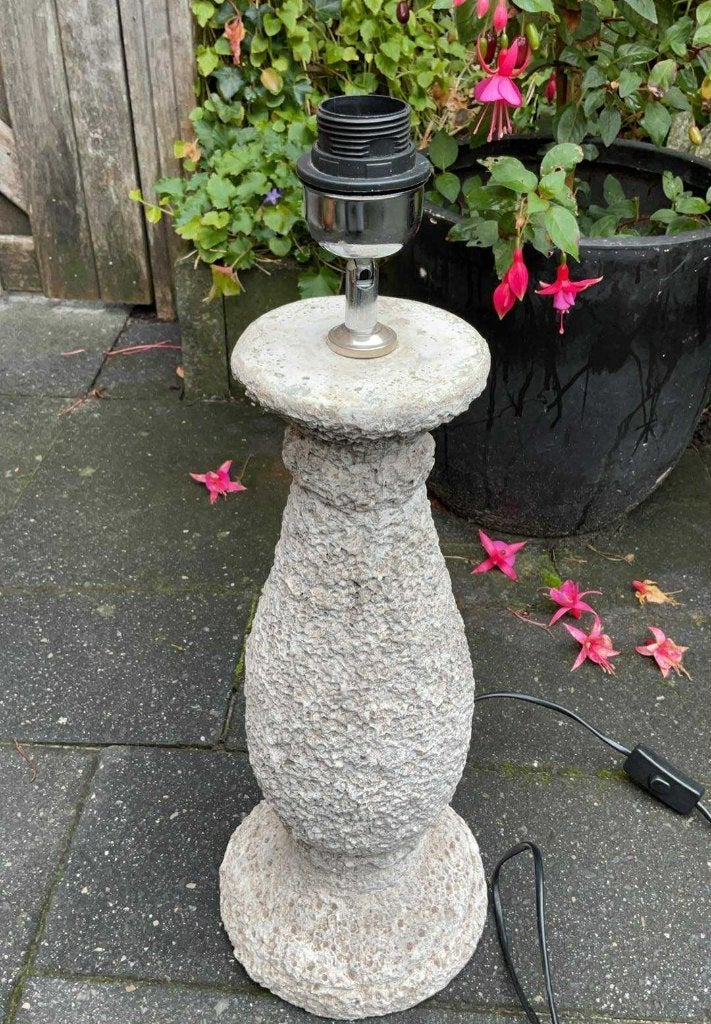 Prachtige grote betonlook lampenvoet, Ophalen, Overige typen, 56 cm, Zo goed als nieuw