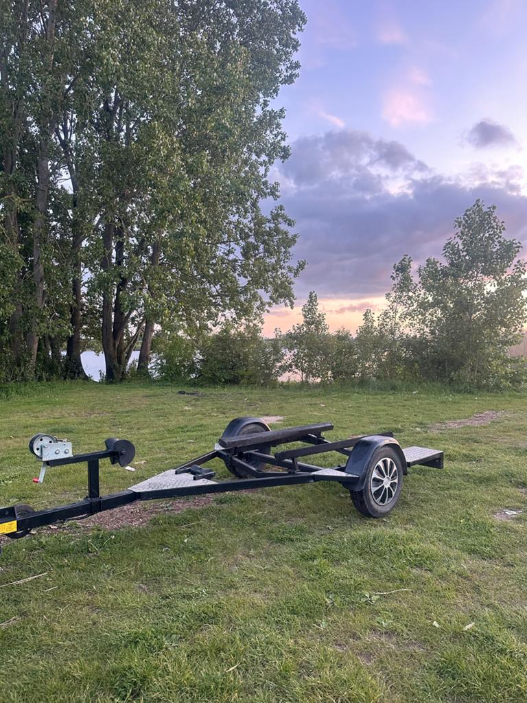 Zwarte Jetski trailer in top staat, Watersport en Boten, Ophalen, Gebruikt, Minder dan 6 meter, Jetskitrailer