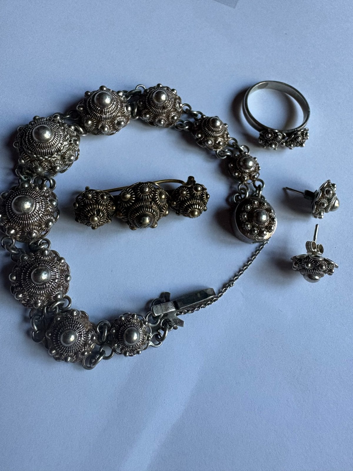 Complete handgemaakte zilveren Zeeuwse knop sieradenset, Ophalen, Gebruikt, Zilver