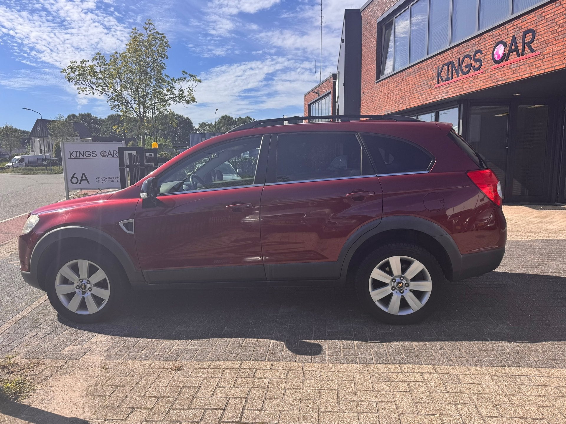 Chevrolet Captiva 3.2i Executive 7 PERS AUTOMAAT LEER NAVI O, Auto's, 1780 kg, 3195 cc, Gebruikt, 2000 kg