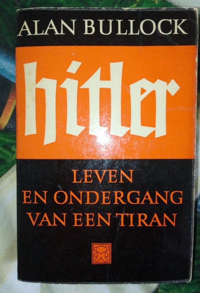 boek hitler, Ophalen of Verzenden, Tweede Wereldoorlog, Gelezen, Overige onderwerpen