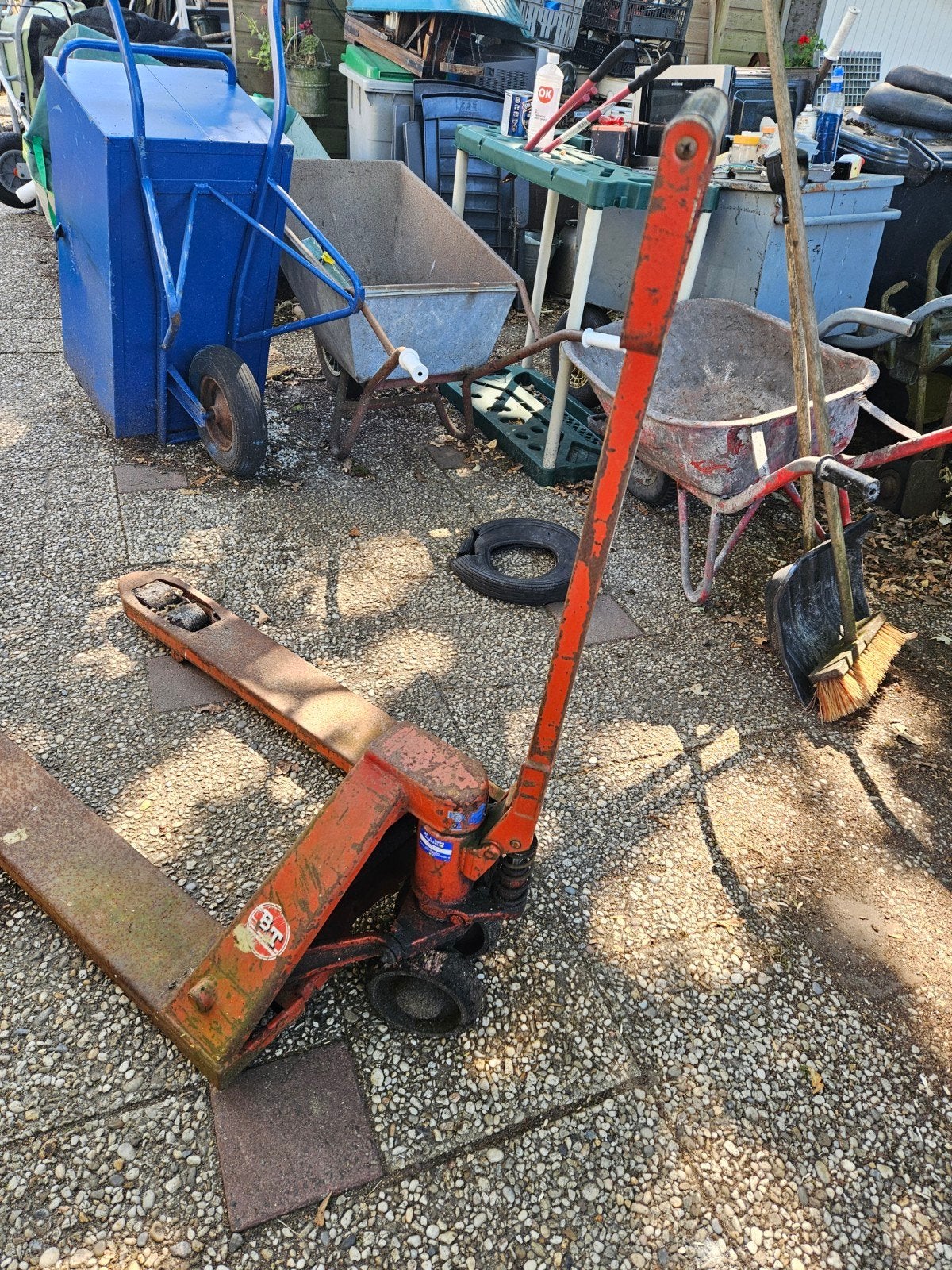 Goede gebruikte pallet/pompwagen, Doe-het-zelf en Verbouw, Transportwagens, 100 liter of meer, Ophalen, Gebruikt, Transportkar