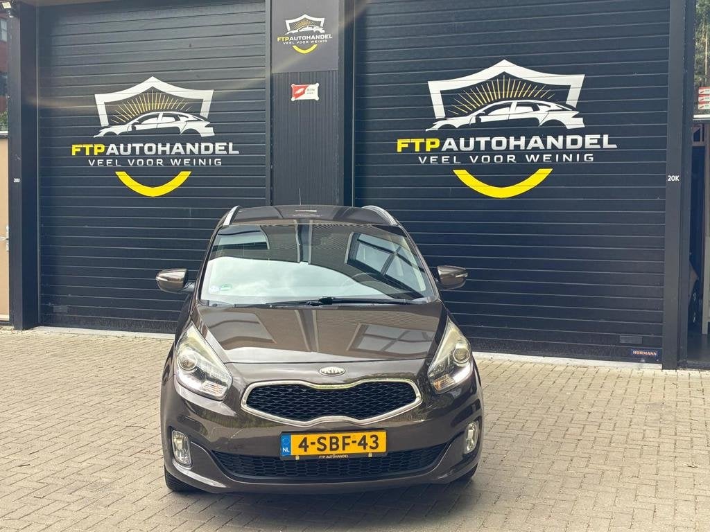 Kia Carens 1.6 GDi Business Pack 7 ZITS NAVI CAMERA, Voorwielaandrijving, Gebruikt, 4 cilinders, Bruin